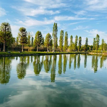 B&B Nido Sui Laghi San Donnino della Nizzola 외부 사진