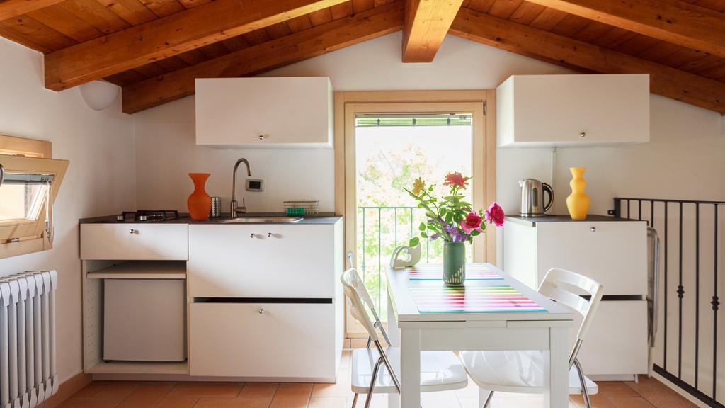 B&B Nido Sui Laghi San Donnino della Nizzola 외부 사진