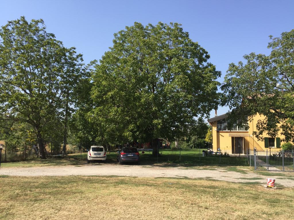 B&B Nido Sui Laghi San Donnino della Nizzola 외부 사진