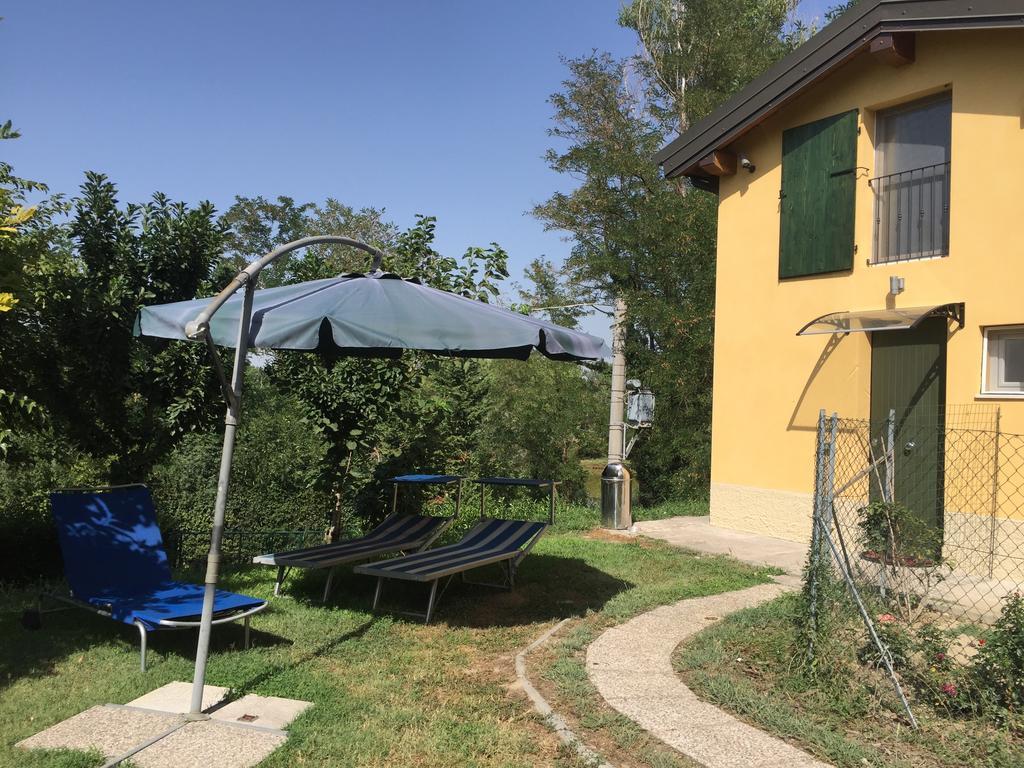 B&B Nido Sui Laghi San Donnino della Nizzola 외부 사진