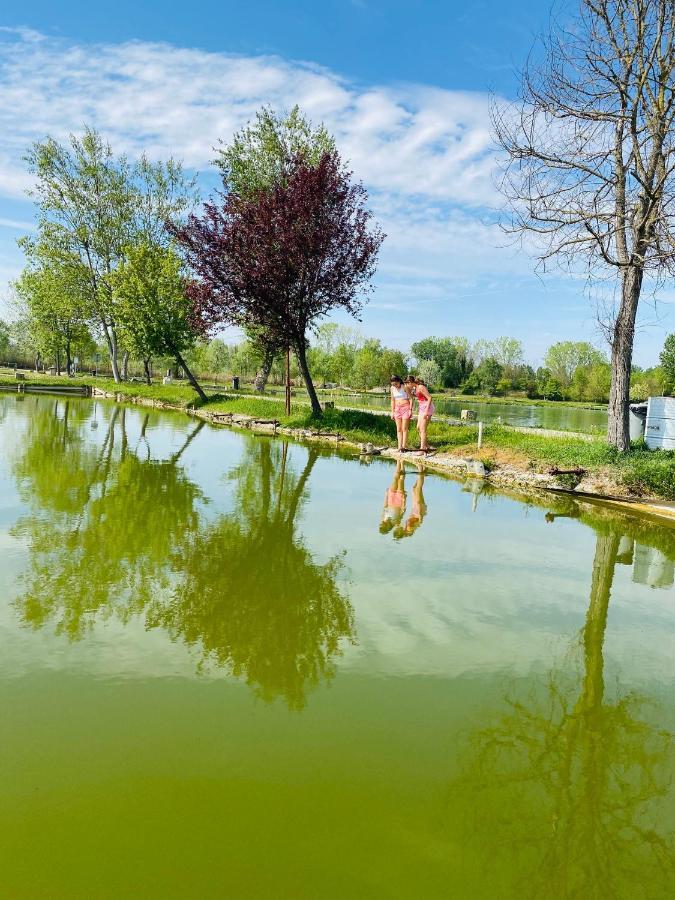 B&B Nido Sui Laghi San Donnino della Nizzola 외부 사진
